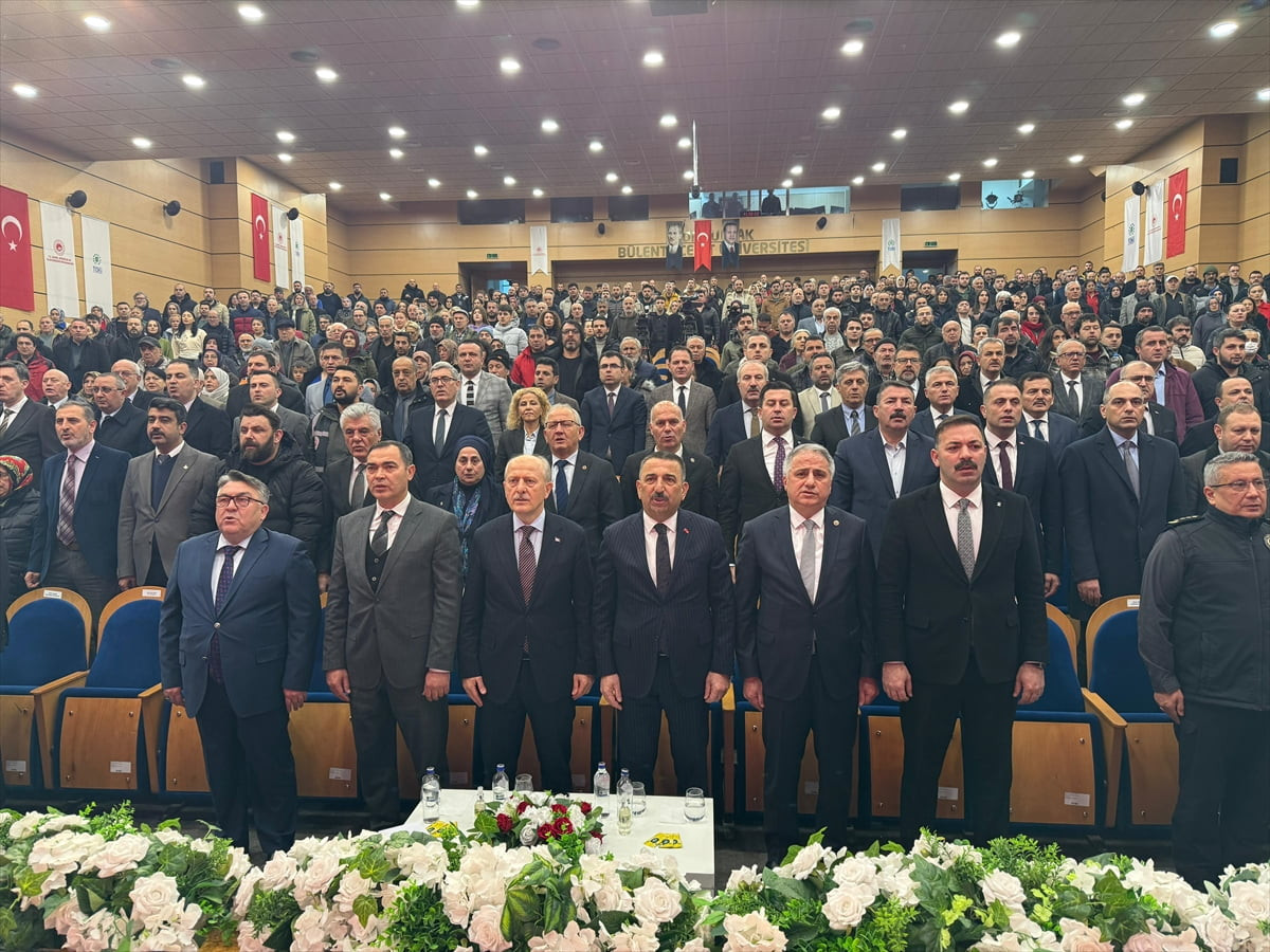 Yüzyılın Konut Projesi kapsamında Zonguldak'ta inşa edilecek 1872 konutun hak sahipleri Zonguldak...