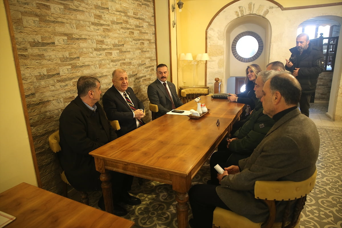 Zafer Partisi Genel Başkanı Ümit Özdağ, Hatay'da ziyaretler gerçekleştirdi. Özdağ, Antakya...