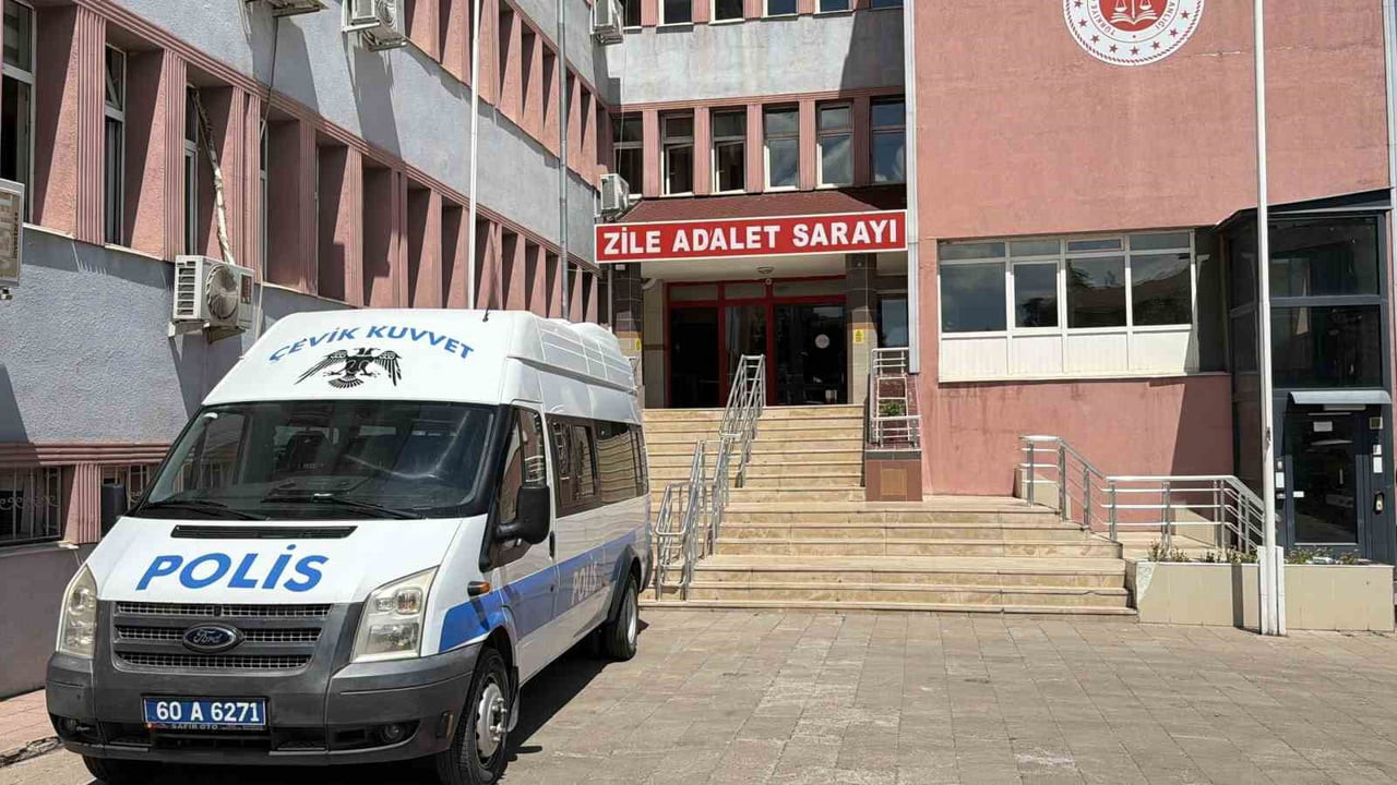 ZİLE ADALET SARAYI