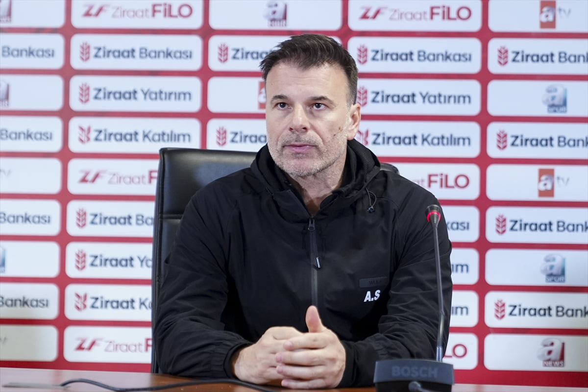 Ziraat Türkiye Kupası grupları üçüncü haftasında Mısırlı.com Fatih Karagümrük ile RAMS Başakşehir...