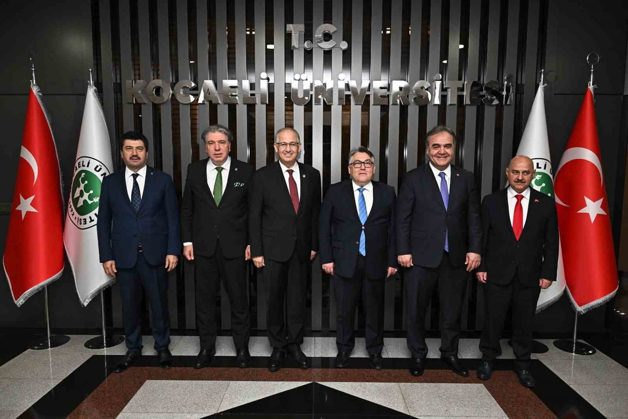 ZONGULDAK BÜLENT ECEVİT ÜNİVERSİTESİ (BEUN) REKTÖRÜ PROF. DR. İSMAİL HAKKI ÖZÖLÇER, KOCAELİ...