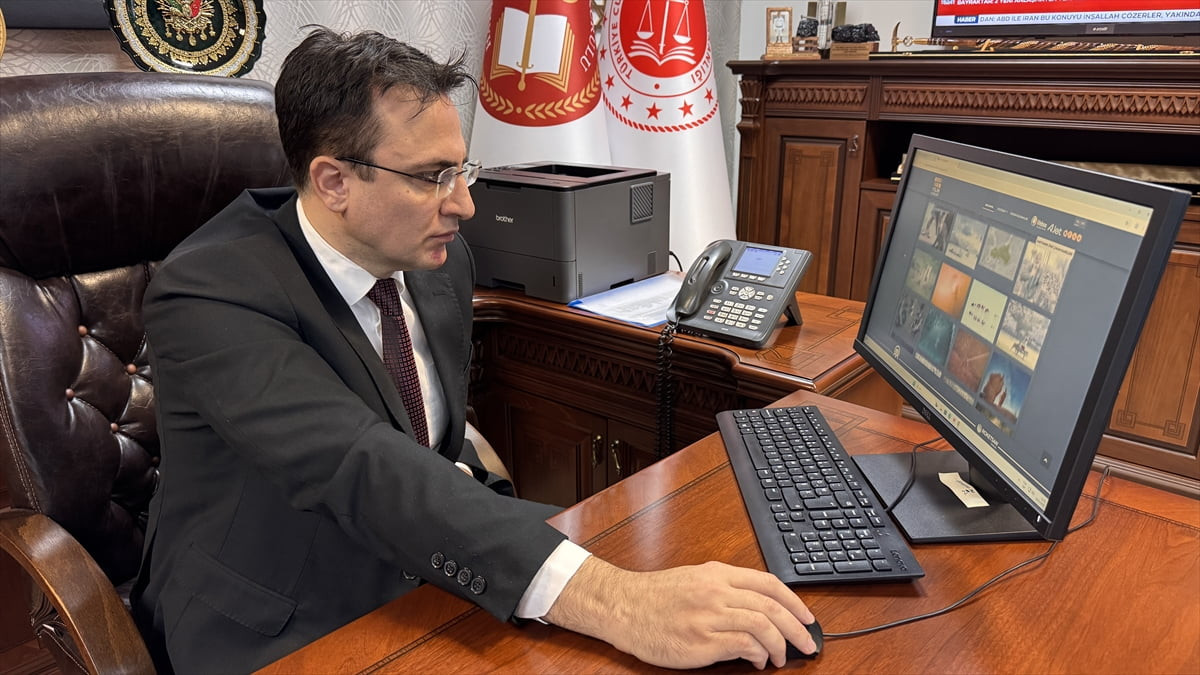 Zonguldak Cumhuriyet Başsavcısı Gökhan Kapağan, Anadolu Ajansının (AA) gözünden 2025'e damga vuran...