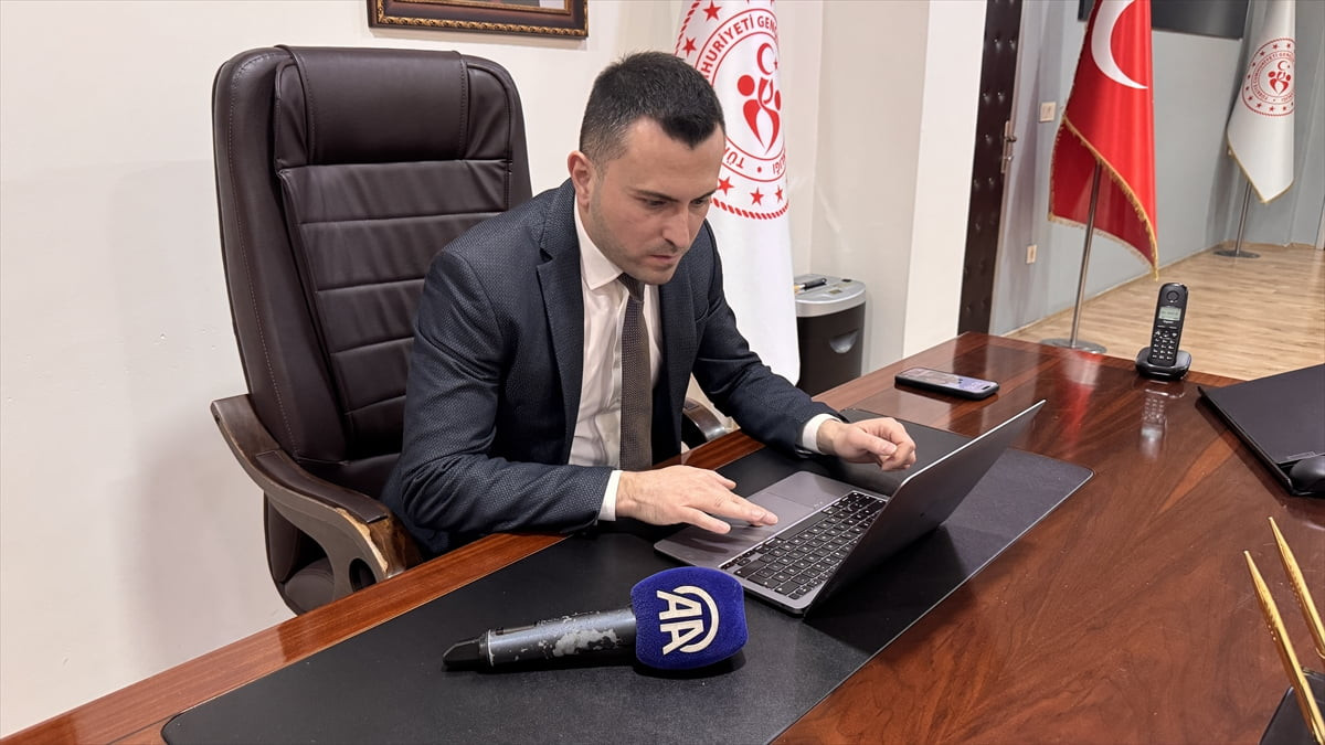 Zonguldak Gençlik ve Spor İl Müdürü Halil Hacı, Anadolu Ajansının (AA) gözünden 2025'e damga vuran...