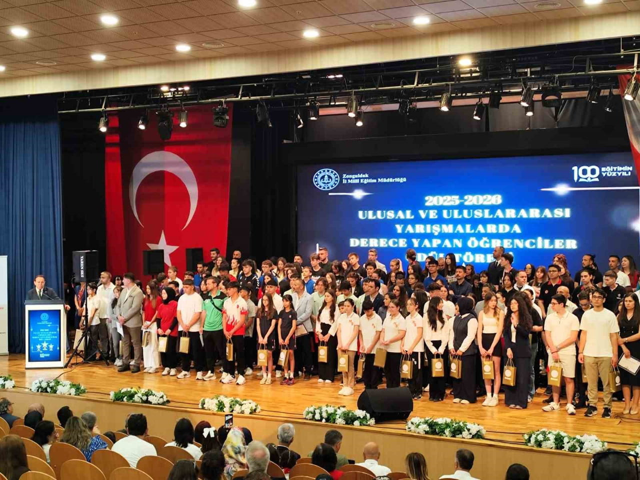 ZONGULDAK (İHA) - ZONGULDAK İL MİLLÎ EĞİTİM MÜDÜRLÜĞÜ TARAFINDAN, 2025-2026 EĞİTİM ÖĞRETİM YILINDA...