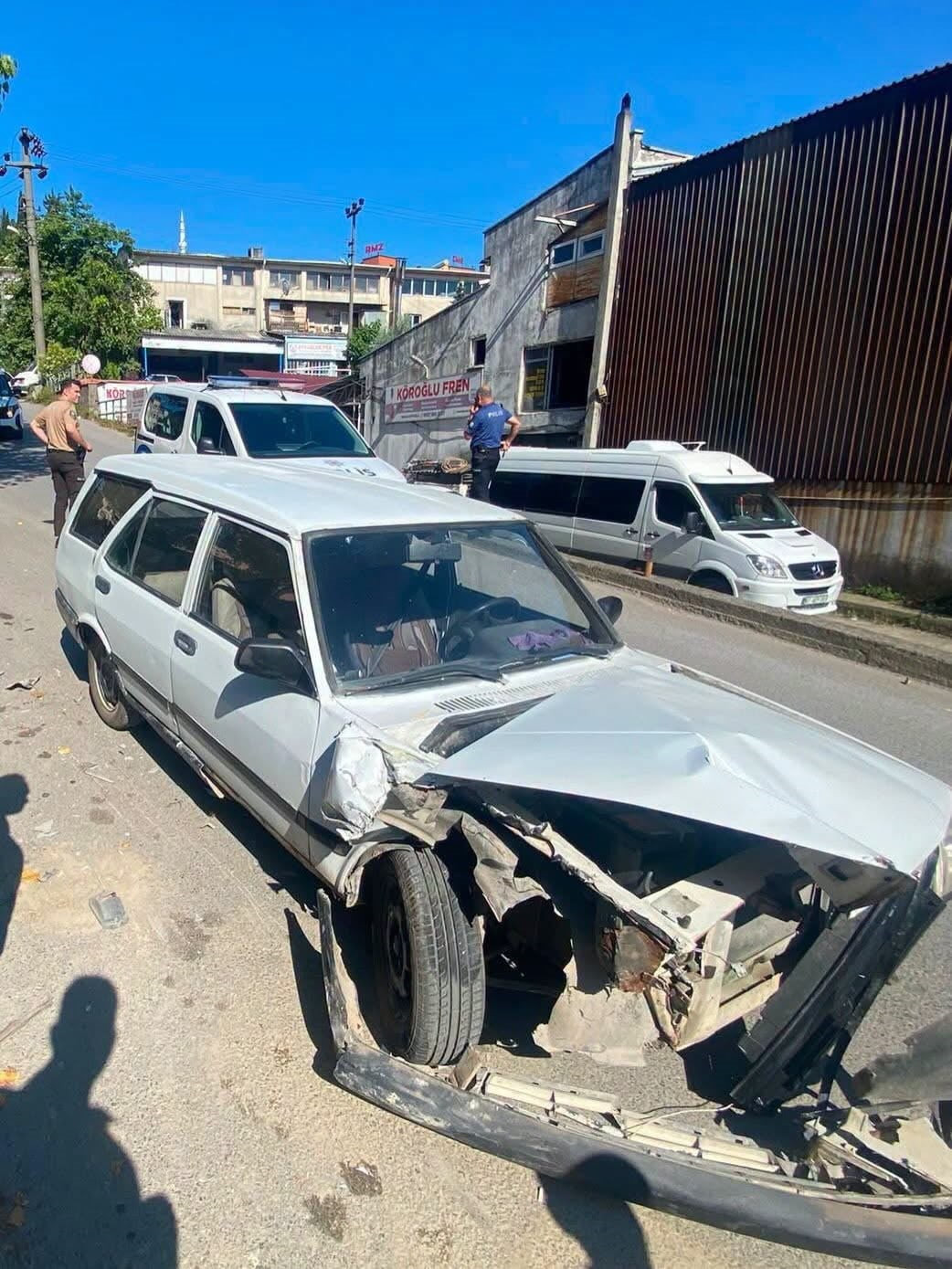 ZONGULDAK (İHA) - ZONGULDAK'IN ALAPLI İLÇESİNDE İLGİNÇ BİR KAZA MEYDANA GELDİ. SÜRÜCÜSÜ BULUNMAYAN...