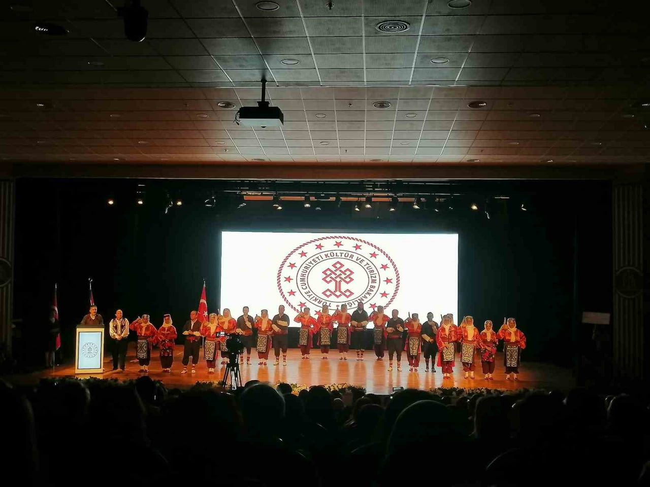 ZONGULDAK İL KÜLTÜR VE TURİZM MÜDÜRLÜĞÜ KOORDİNESİNDE DÜZENLENEN VE BATI KARADENİZ'İN EN KAPSAMLI...