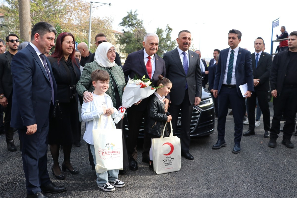 Zonguldak'ın Karadeniz Ereğli ilçesinde "81 İl 81 Anaokulu Projesi" kapsamında inşa edilen Öget...