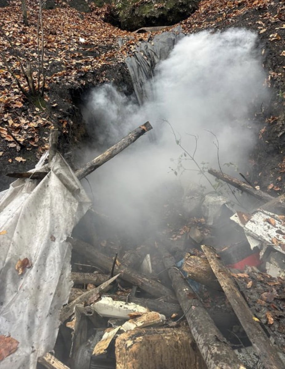 Zonguldak'ta ruhsatsız işletildiği belirlenen 4 maden ocağı kapatıldı.