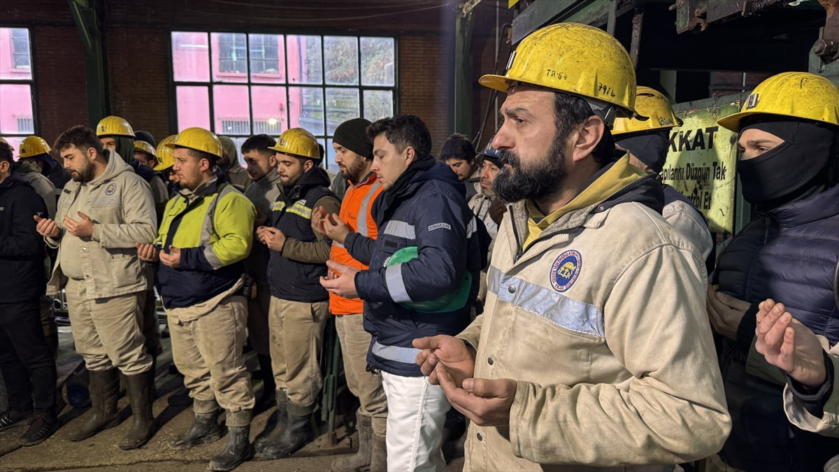 Zonguldak'ta, Türkiye Taşkömürü Kurumu (TTK) Kozlu Müessesesi'nde 3 Mart 1992'deki grizu...