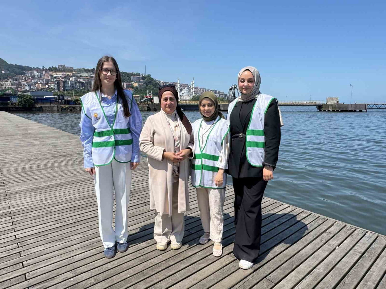 ZONGULDAK(İHA)-AK PARTİ ZONGULDAK TEŞKİLATI 5 HAZİRAN DÜNYA ÇEVRE GÜNÜNÜ KUTLADI.