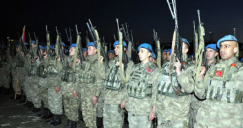 Komandolar Dualarla Uğurlandı