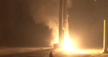 Kağıthane'de Mahalleliyi Sokağa Döken Yangın