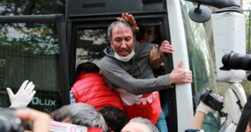 1 Mayıs İçin Taksime Yürümek İsteyen 15 Kişi Gözaltına Alındı