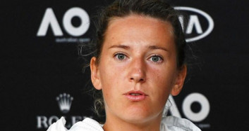 Azarenka, Basın Toplantısında Gözyaşlarına Boğuldu!