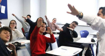 Geometri Dersini Erik Dalı İle Sevdiren Öğretmen	