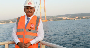AK Parti Başkanvekili Binali Yıldırım’dan Dev Projeye Ziyaret! 1915 Çanakkale Köprüsü'nde İncelemelerde Bulundu