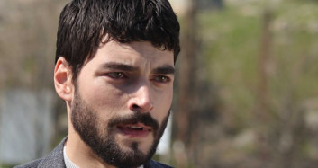 Hercai'nin Miran'ı Akın Akınözü'den Eğlenceli Sezon Finali Paylaşımı