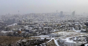Ankara'ya 2021'in İlk Karı Yağdı!
