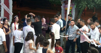 Antalya’da Damadın Arkadaşında '5 Liradan 5 Bin Liralık Takı' Sürprizi Geldi