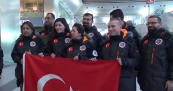 Antarktika Bilim Seferi İçin Yola Çıkan Heyet Uğurlandı