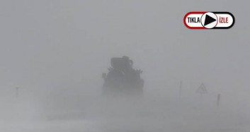 Ardahan'da Kar ve Tipi Sürücülere Zor Anlar Yaşattı