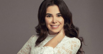 Boşanma Davasında Örnek Gösterilen Asena Atalay'ın Direk Dansı