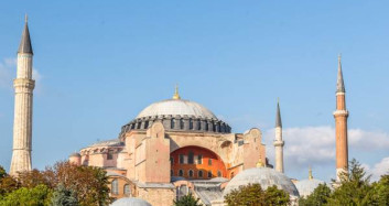 Ayasofya Camii'nden İlk Ezan: İlk Namaz 15 Temmuz'da