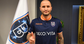 Başakşehir Fedor Kudryashov Transferini Teşekkürler Cengiz Başlıklı Video İle Duyurdu.