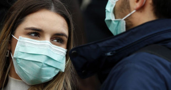 Bilim Kurulu Uyardı! Maskeleri Çıkarmak İçin Herkesin Aşılanması Beklenecek