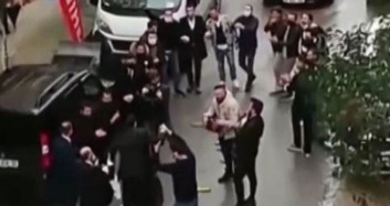 Bursa'da Mesafesiz Düğün Eğlencesine Tepki Geldi