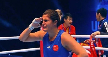 Busenaz Sürmeneli Altın Madalyayı Kazandı Selam Durdu