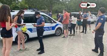 Caddebostan Sahili'nde Maske Takmayanlara Ceza Yağdı