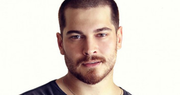 Hakan: Muhafız'da Harun’a Dönüşen Çağatay Ulusoy’un Hazırlık Süreci