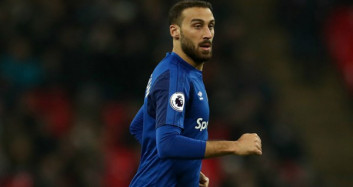 Minik Everton Taraftarları Sordu Cenk Tosun Yanıtladı