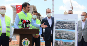 CHP’li vatandaşlar, Murat Kurum’a Teşekkür Etti