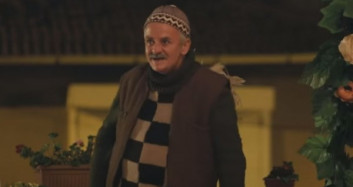 İlhan Perisi Cinnet Geçirdi