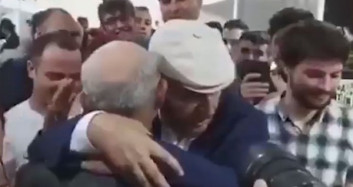 Binali Yıldırım, 'Dursun Emmi' İle Bir Araya Geldi