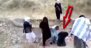 DAEŞ'in İnfaz Edeceği Adam RAMBO Çıktı!