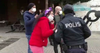 Polis Uyarınca Önce Kaçtı, Sonra Çığlık Attı