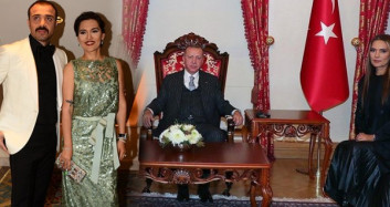 Demet Akalın, Okan Kurt ve Hande Yener Cumhurbaşkanı Erdoğan İle Görüştü