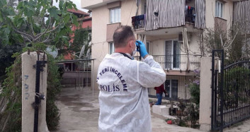 Denizli'de Evlat Babasını 6 Kere Bıçakladı