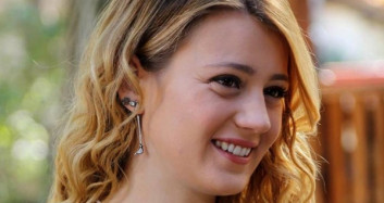 Gizem Karaca Hakkında Bilinmeyenler