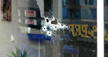 Diyarbakır'da akılalmaz olay! Alacak verecek meselesi silahlı çatışmaya dönüştü: 2 yaralı