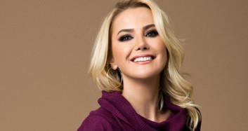 Ece Erken Eurovision Gafıyla Sosyal Medyada Alay Konusu Oldu
