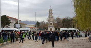 Ceza Alan Servis Şoförlerinden Sosyal Mesafesiz Eylem
