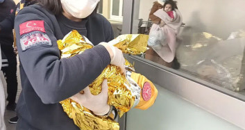 Esenyurt'ta Yeni Doğmuş Bebek Sokağa Bırakıldı!