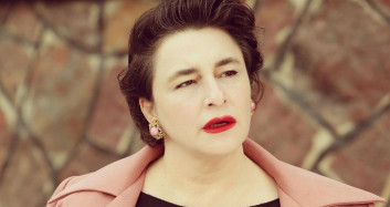 Esra Dermancıoğlu Öyle Bir Dans Etti ki, Ünlü Camiası Bile Tepki Gösterdi!