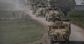 100 Zırhlı Araç Fetih Suresiyle Uğurlandı! 