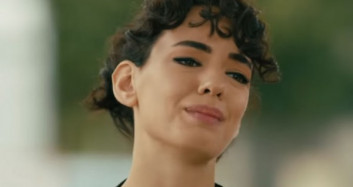 Sezai'nin ve Turgut'un Çırakları Feyza'nın Peşini Bırakmıyor