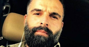 Mehmet Akif Alakurt İçki İçerken Araç Kullandı